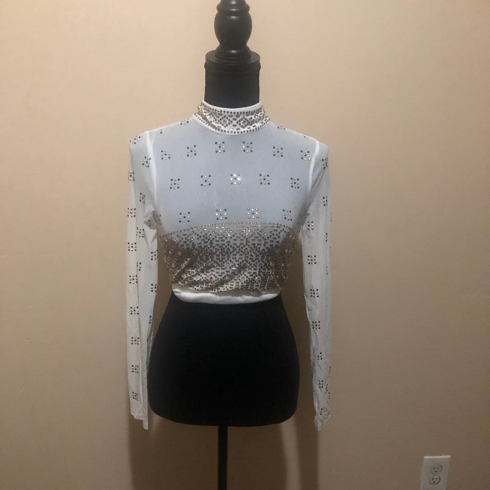 Elegant crystal crop top shirt